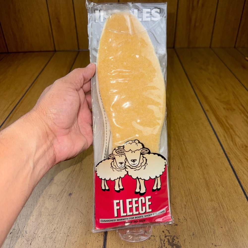 VTG Sheep Fleece Cushioned Insoles Trim to Size Warm Shoe Inserts